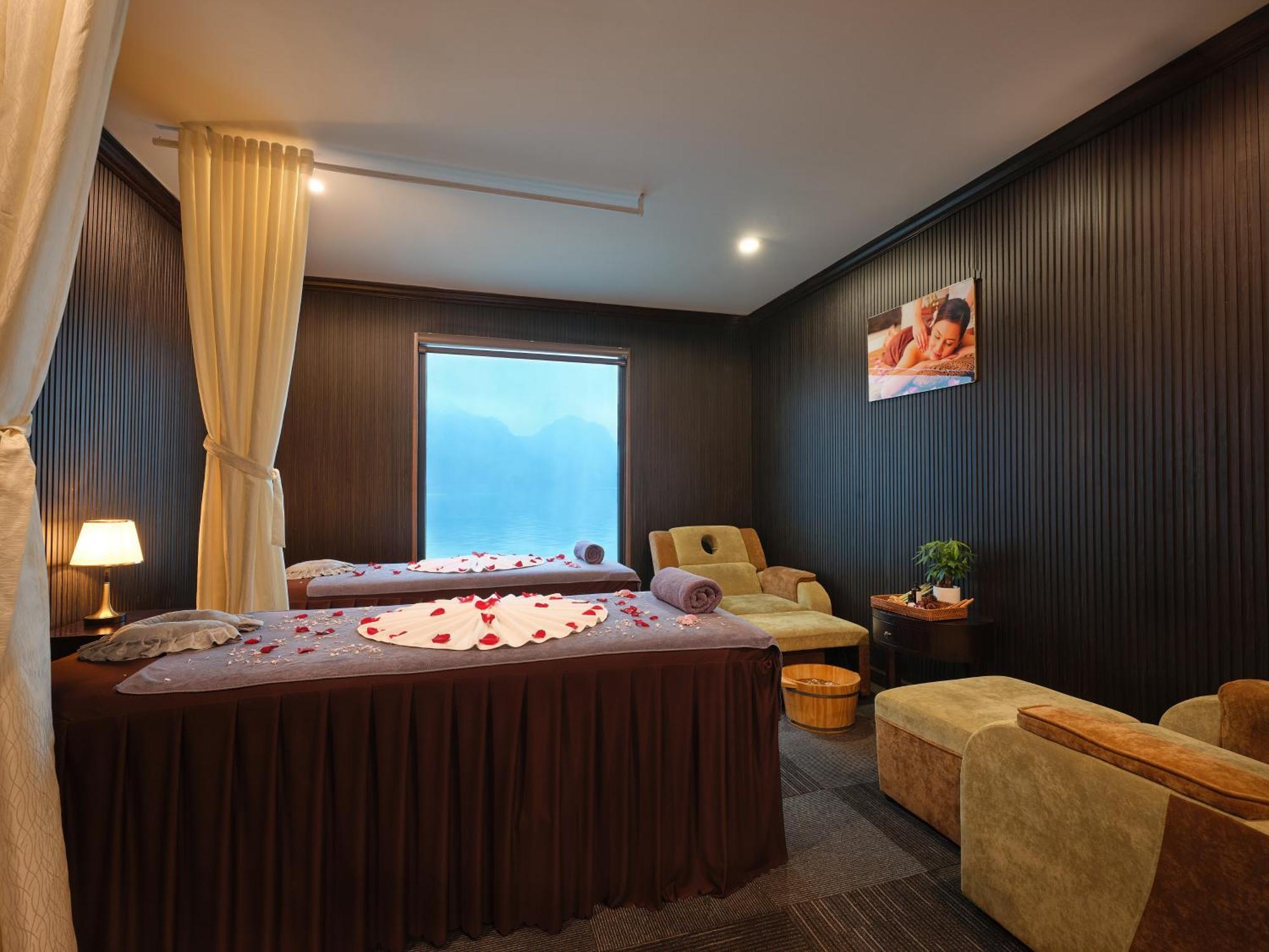 Отель Era Premium Cruises Halong Халонг Экстерьер фото